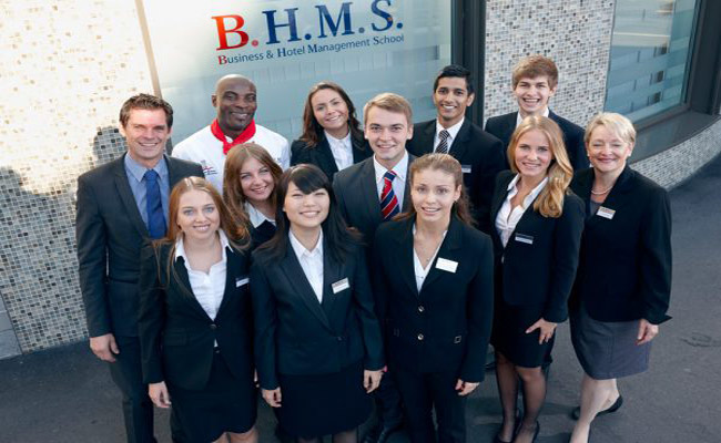 Du học Thụy Sỹ trường Business & Hotel Management School (BHMS)